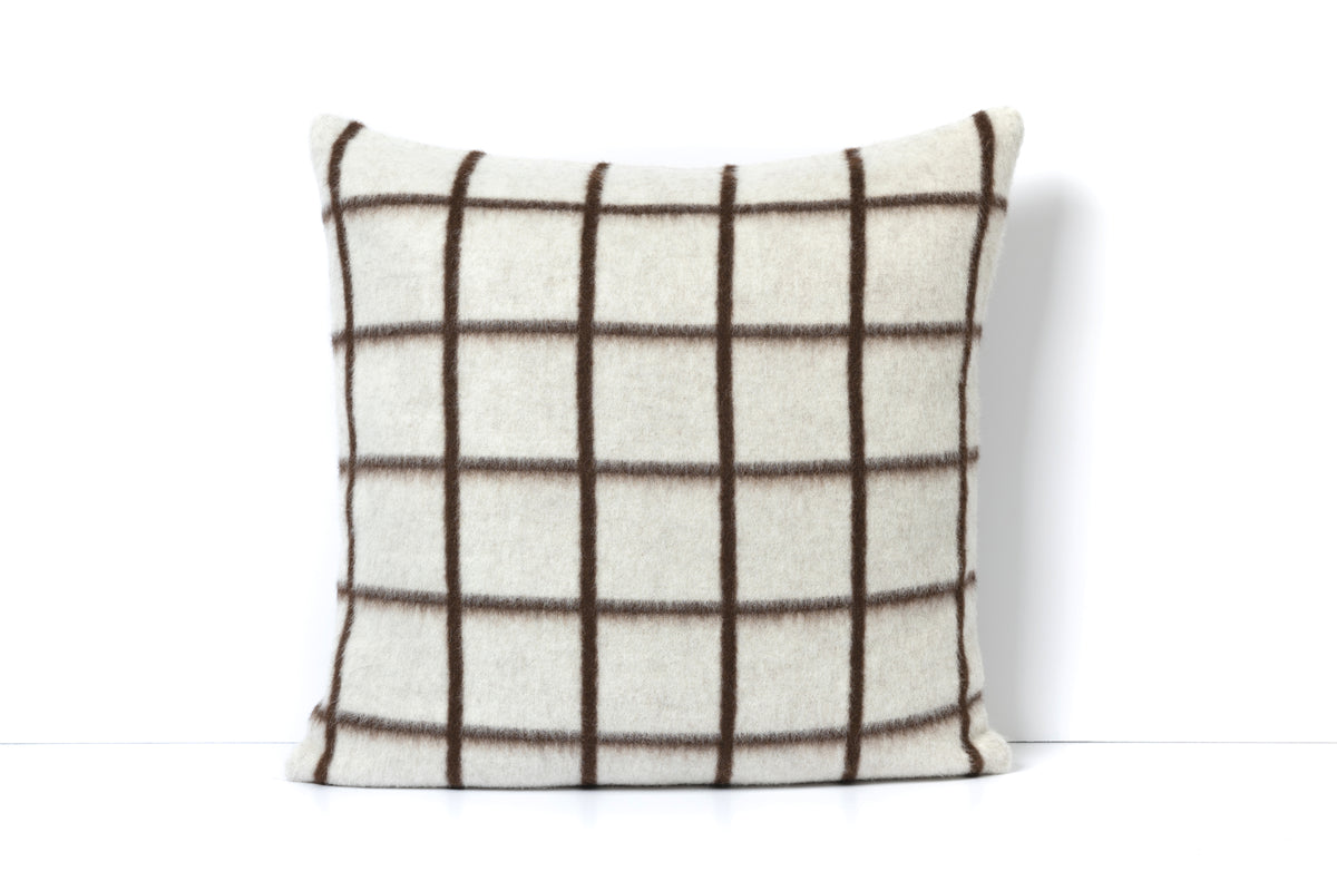 UMI HEIRLOOM THROW PILLOW 23" x 23". ZERO DYE