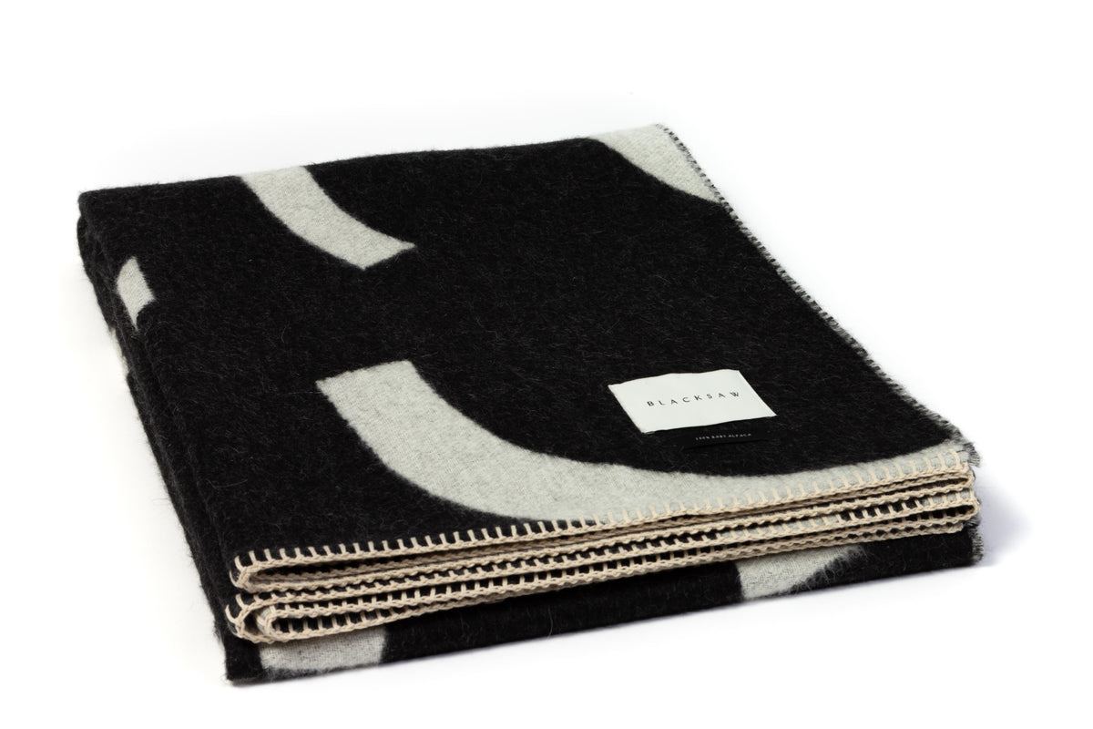 VISIONS REVERSIBLE THROW