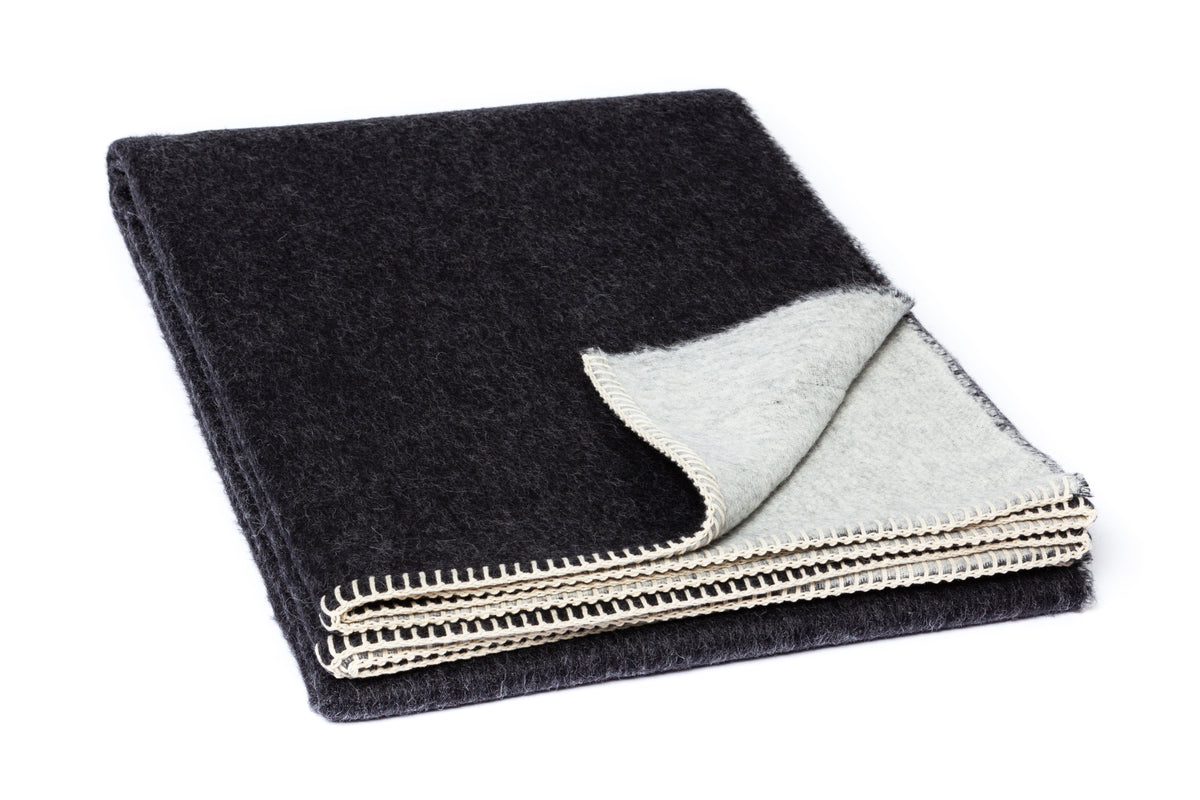 VOODOO REVERSIBLE THROW