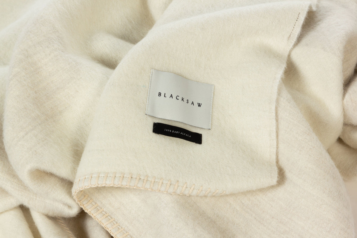 TIMEWARP REVERSIBLE THROW: ZERO DYE - CLOSED WEAVE