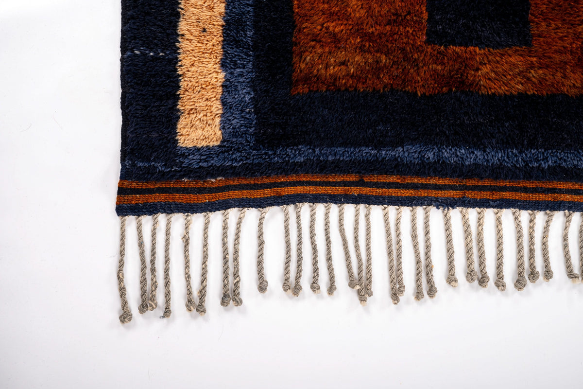 The H Rug - alternate view