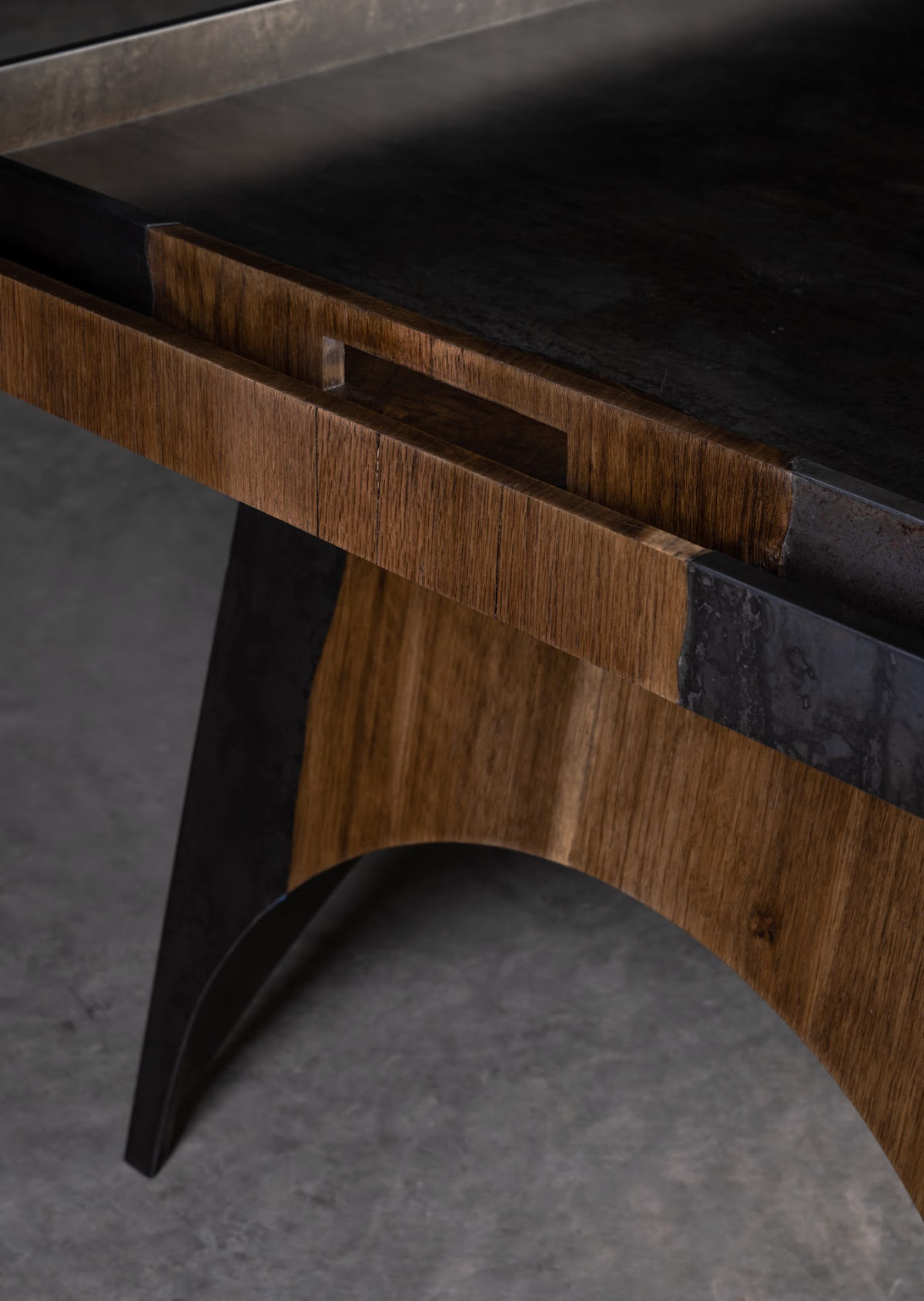 Hockey Game Table & Player Pieces