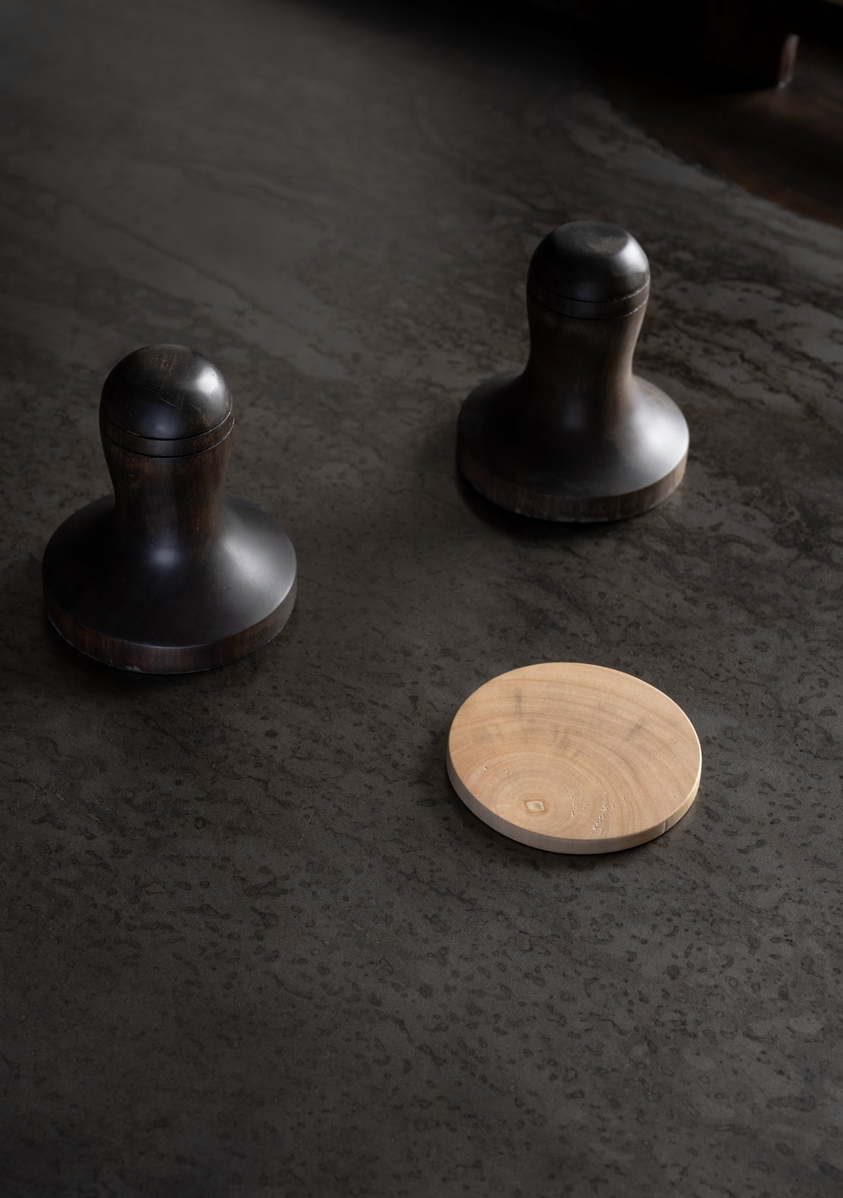 Hockey Game Table & Player Pieces