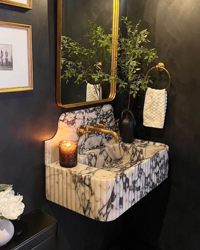 Floating Powder Sink - Calacatta Viola - Cultheir