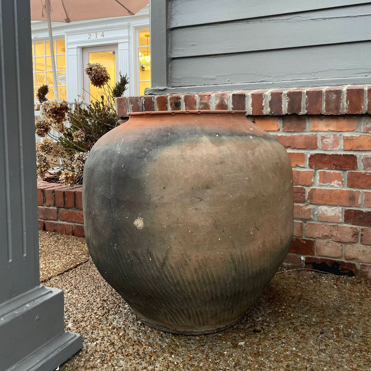 Large Ceramic Water Vessel - Cultheir 