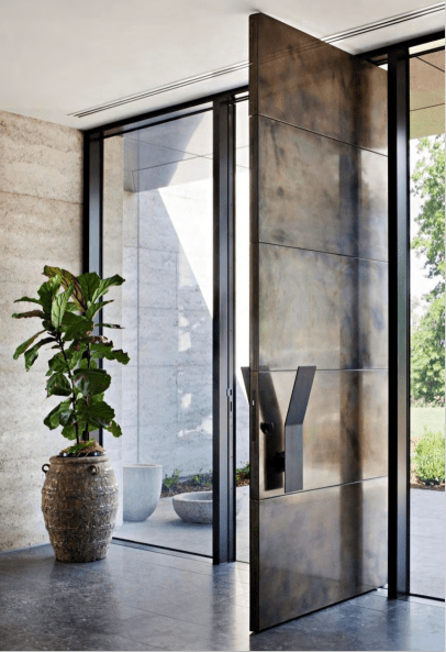 THE MIDNIGHT BRONZE STRIPPED DOOR - Cultheir